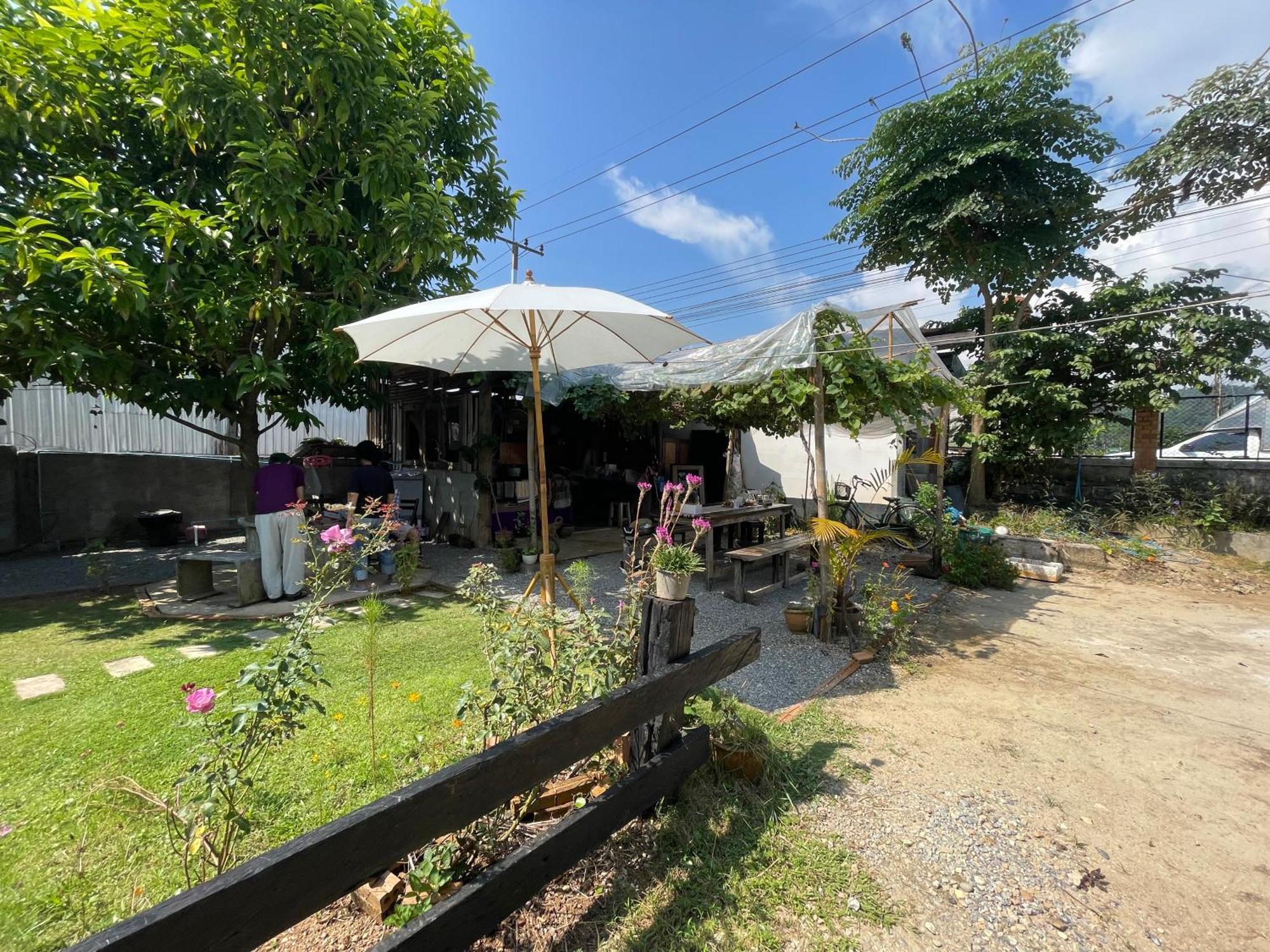 The Legend Homestay. Mae Ai